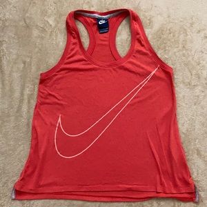 Nike top❤️‍🔥